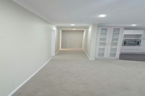 Photo of property in 50b Pinedale Place, Henderson, Auckland, 0610