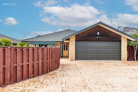 Photo of property in 2/156 Blighs Road, Strowan, Christchurch, 8052