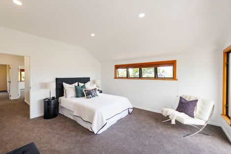 Photo of property in 17a Lincoln Terrace, Hokowhitu, Palmerston North, 4410