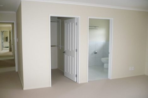 Photo of property in 16 Aufidius Place, Pukekohe, 2120