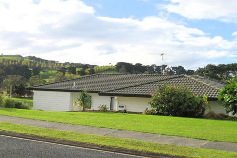 Photo of property in 14 Kahurangi Place, Snells Beach, 0920