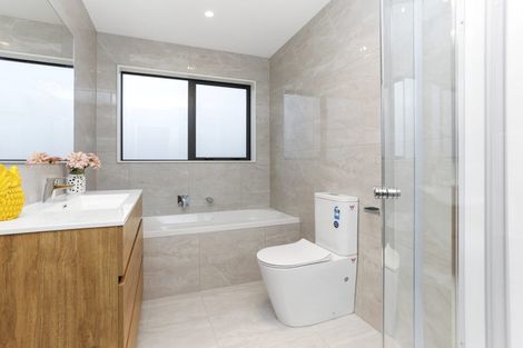 Photo of property in 5 Springhill Lane, Sunnyvale, Auckland, 0612