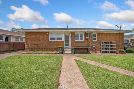 Photo of property in 34 Gainsborough Street, Manurewa, Auckland, 2102