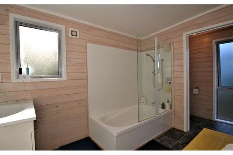 Photo of property in 24 Amokura Drive, Kerikeri, 0230