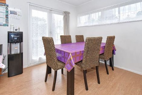 Photo of property in 42a Wedgwood Avenue, Mangere East, Auckland, 2024