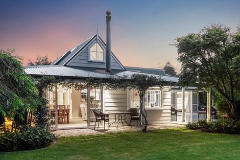 Photo of property in 42 Kayelene Place, Omokoroa, 3114