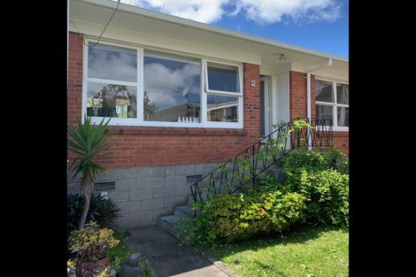 Photo of property in 2/44 Lake Road, Narrow Neck, Auckland, 0624