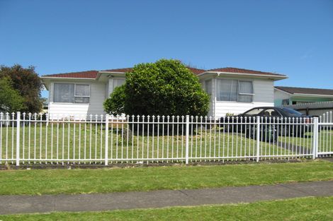 Photo of property in 10 Desford Place, Mangere, Auckland, 2022