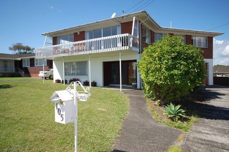 Photo of property in 105 Hutchinsons Road, Bucklands Beach, Auckland, 2014