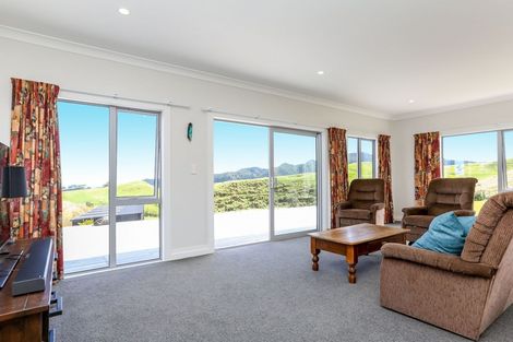 Photo of property in 539 Upper Pitone Road, Pitone, New Plymouth, 4374