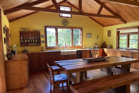 Photo of property in 364 Oneriri Road, Kaiwaka, 0573