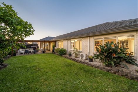 Photo of property in 34 Ambleside Drive, Northpark, Auckland, 2013