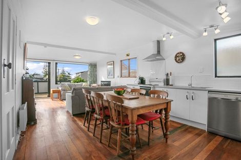 Photo of property in 6 Marine Avenue, Waihi Beach, 3611