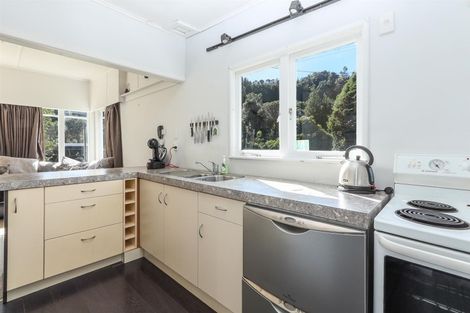 Photo of property in 17 Tombleson Road, Lake Rotoma, Rotorua, 3074