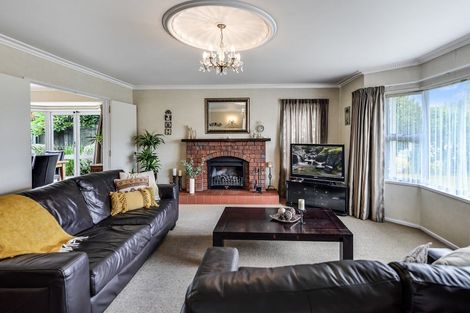 Photo of property in 43 Chedworth Avenue, Chedworth, Hamilton, 3210