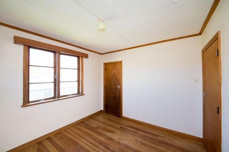 Photo of property in 52 Ferguson Street, Awapuni, Palmerston North, 4412