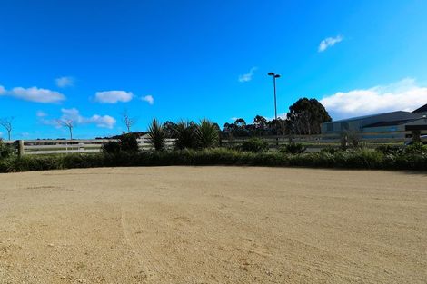 Photo of property in 5 Hartley Avenue, Carterton, 5713