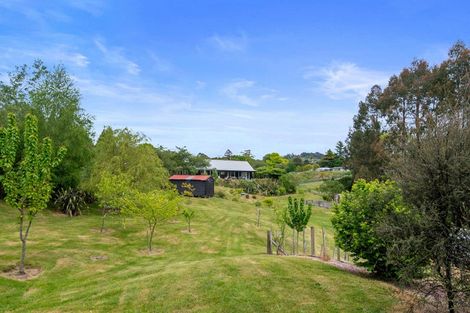 Photo of property in 1/142 Mapara Road, Acacia Bay, Taupo, 3385