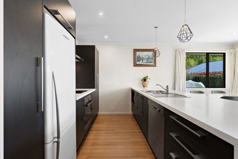 Photo of property in 4 Alluvial Court, Arthurs Point, Queenstown, 9371