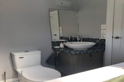 Photo of property in 10 Milton Street, Berhampore, Wellington, 6023