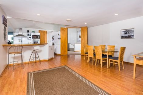 Photo of property in 52a Heathcote Road, Castor Bay, Auckland, 0620