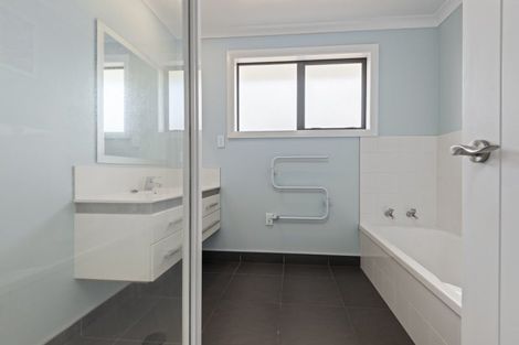 Photo of property in 132a Ferguson Street, West End, Palmerston North, 4412