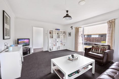 Photo of property in 41 Waratah Street, Avondale, Christchurch, 8061