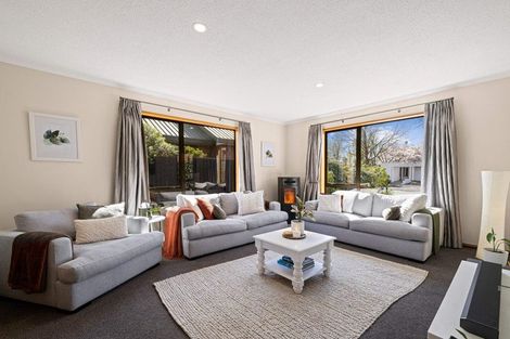 Photo of property in 184 Hawthornden Road, Avonhead, Christchurch, 8042