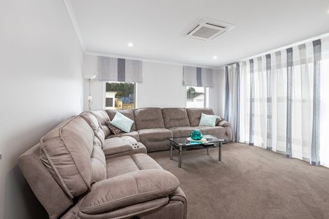 Photo of property in 28 Marram Place, Mangawhai Heads, Mangawhai, 0505