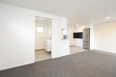 Photo of property in 2 Dickson Crescent, Hornby, Christchurch, 8042