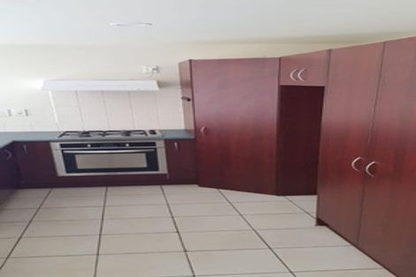 Photo of property in 4/3 Orwell Road, Greenhithe, Auckland, 0632