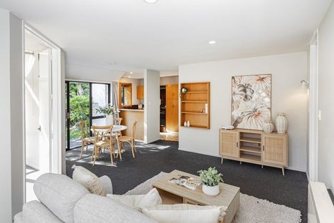 Photo of property in 2/6 Ashfield Place, Ilam, Christchurch, 8041