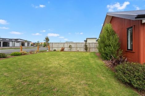 Photo of property in 1 Retallick Way, Amberley, 7410