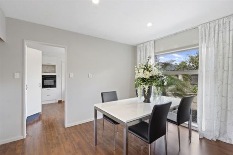 Photo of property in 21 Witbrock Crescent, Burnside, Christchurch, 8053