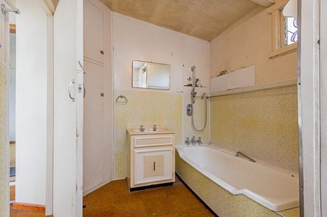 Photo of property in 7 Hartley Street, Foxton Beach, Foxton, 4815