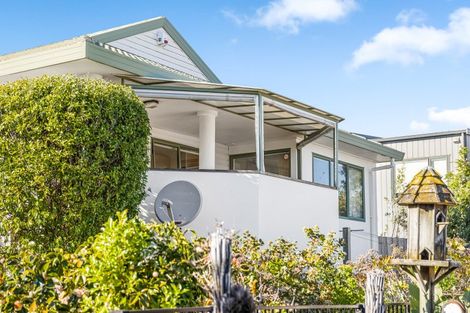 Photo of property in 6 Palmgreen Court, Stanmore Bay, Whangaparaoa, 0932