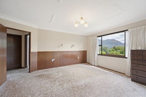 Photo of property in 47 Hunter Crescent, Wanaka, 9305