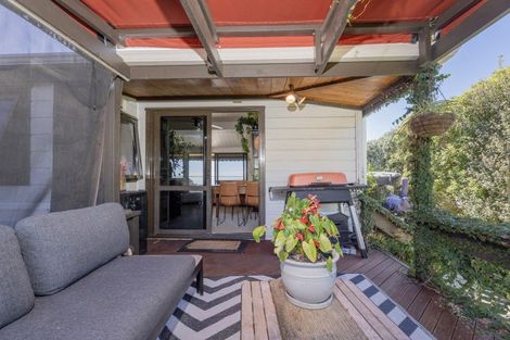 Photo of property in 77 Grange Road, Hahei, Whitianga, 3591