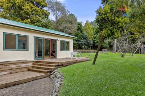 Photo of property in 34 Jocelyn Crescent, Pinehaven, Upper Hutt, 5019