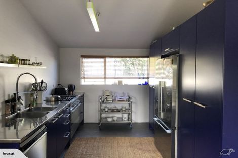 Photo of property in 3/18 Craigbank Avenue, New Lynn, Auckland, 0600