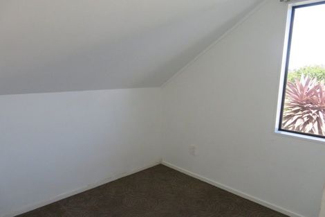 Photo of property in 26 Barneys Farm Road, Clendon Park, Auckland, 2103