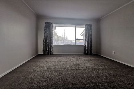 Photo of property in 1/320 Pakuranga Road, Pakuranga Heights, Auckland, 2010