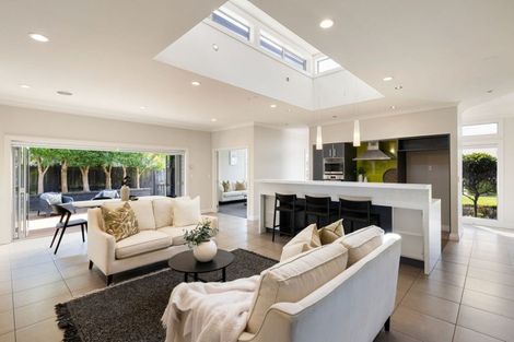 Photo of property in 23 Langdale Court, Huntington, Hamilton, 3210