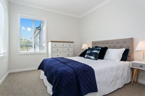 Photo of property in 1 Kotare Grove, Cambridge, 3434