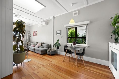 Photo of property in 73 Queens Avenue, Frankton, Hamilton, 3204