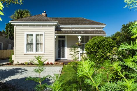 Photo of property in 15 Harris Street, Kaiti, Gisborne, 4010