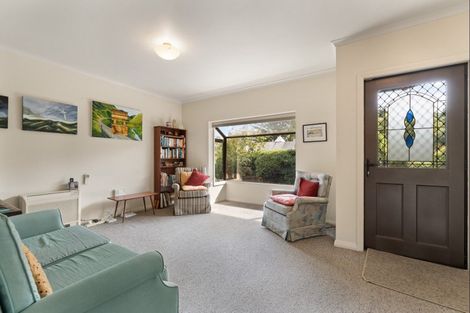 Photo of property in 23 Howard Street, Macandrew Bay, Dunedin, 9014