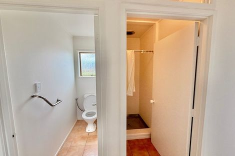 Photo of property in 2/48 Mayfair Crescent, Mairangi Bay, Auckland, 0630