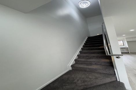 Photo of property in 2/30 Arnwood Street, Manurewa, Auckland, 2102