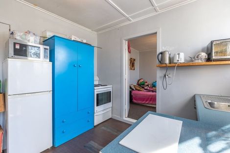 Photo of property in 122 Great South Road, Huntly, 3700